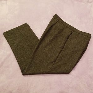 Investments dark gray slacks, size 16W short.